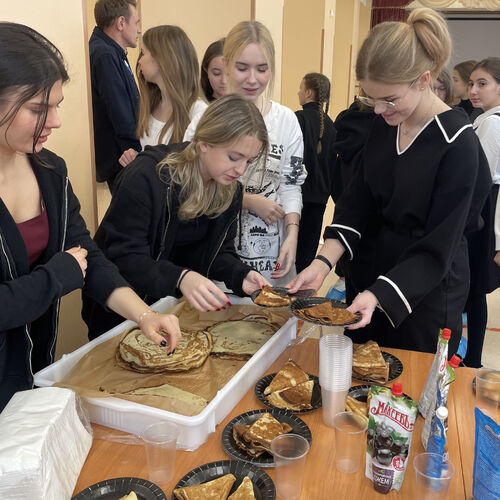 Праздник Масленицы для друзей